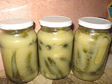 Fot. jagus, Ogórki w zalewie musztardowo-chrzanowej