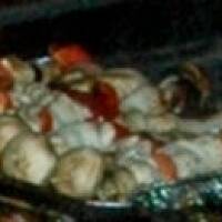 szaszłyczki kurczakowo-warzywne z sosem czosnkowym