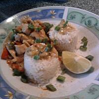 Odświeżający kurczak na sposób tajski