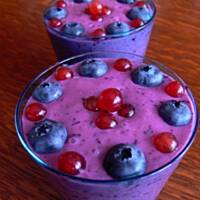 Koktajl porzeczkowo- borówkowy