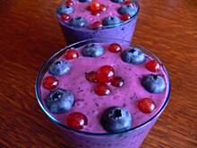 Fot. BernadettaP, Koktajl porzeczkowo- borówkowy