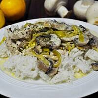 Stroganow z kurczaka i pora