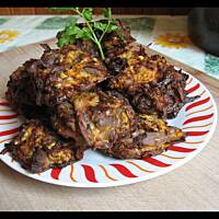 Imbirowe placuszki z gotowanego kurczaka