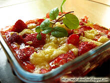 Fot. lamad, Crumble truskawkowe z migdałami