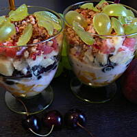 Sałatka owocowa z otrębami