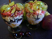 Fot. BernadettaP, Sałatka owocowa z otrębami