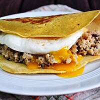 Pełnoziarniste naleśniki z kaszą