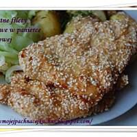 Delikatne filety drobiowe w panierce sezamowej