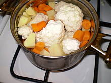 Fot. Wróbelek, ziemniak, marchewka, kalafior z żółtkiem po 7 m-cu