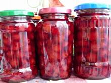 Fot. Anna Z, Wiśnie w syropie