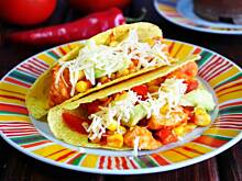 Fot. MIENTA, Tacos z kurczakiem i kukurydzą
