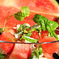 Sałatka z arbuzem, serem Feta i świeżą miętą wg Babci Małgosi