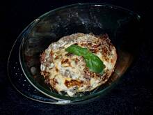 Fot. Gintruś, Pieczeń z mięsiw z sosem pomidorowo-bazyliowym