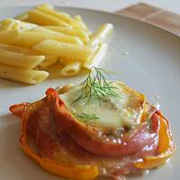 Cukiniowe przekładańce z penne à la Carbonara