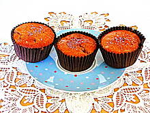 Fot. EveC, Letnie babeczki malinowe