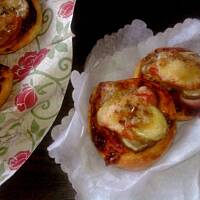 Pizzerinki na cieście twarogowym