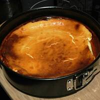 Nieziemski sernik z masą brzoskwiniową