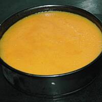 Nieziemski sernik z masą brzoskwiniową