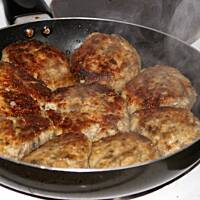 Zrazy drobiowe z pieczarkami. (z serii " Pomysł na obiad")