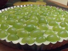 Fot. Elizabeth1982, Tarta z budyniem i winogronem