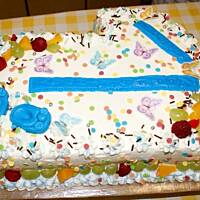 Tort na Śmietankowo - Czekoladowym Biszkopcie.