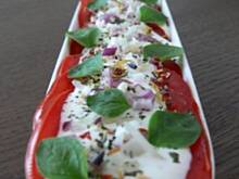 Fot. BernadettaP, Pomidor z kwiatkami