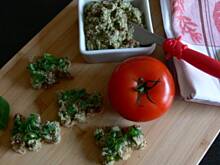 Fot. BernadettaP, Pomidorowo- szpinakowa pasta z tofu