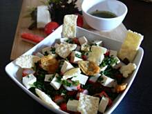 Fot. BernadettaP, Sałatka z wędzonym tofu