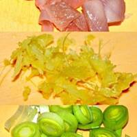 Makaron z Warzywami i Kurczakiem