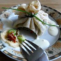 Sakiewki naleśnikowe z cukinią i kurczakiem