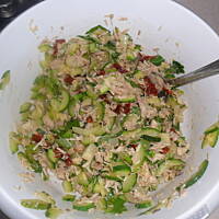 Sakiewki naleśnikowe z cukinią i kurczakiem