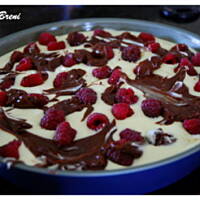 Sernikobrownie z malinami