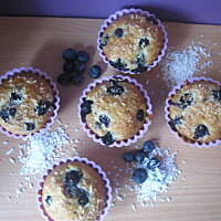 Muffinki z borówkami i wiórkami kokosowymi