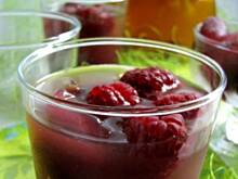 Fot. izeczka, Napój z trawy cytrynowej i owoców