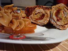 Fot. pralina, Involtini z pesto z makaronem tagliatelle!