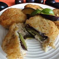 Knedle ryżowo cynamonowe ze śliwkami