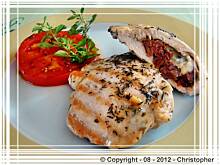 Fot. edicook, Filet z kurczaka z suszonymi pomidorami.