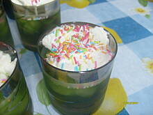 Fot. pwyso, winogrona z galaretką