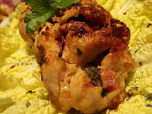 Fot. Agiatis, Kurcze plecione