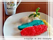 Fot. edicook, Ryba w trzech smakach z sosem cytrynowo – szafranowym.