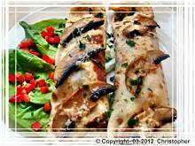 Fot. edicook, Naleśniki z pieczarkami.