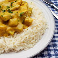 Aromatyczne curry z kurczakiem i cukinią