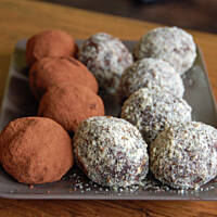 Kule czekoladowo-rumowo-bakaliowe