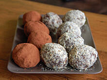 Fot. MAGDAITYLE, Kule czekoladowo-rumowo-bakaliowe