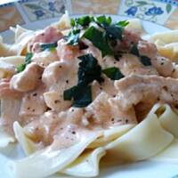 Makaron z kurczakiem w sosie z mascarpone i pomidorami