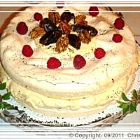 Dacquoise orzechowo-daktylowe .