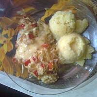 Zapiekana pierś z kurczaka w sosie cebulowo-paprykowym