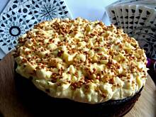 Fot. izeczka, Ciasto z burakami, śliwkami i kremem budyniowym