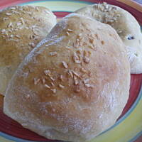 Bułeczki drożdżowe z malinami