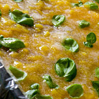 potrójna brzoskwinia z bazylią